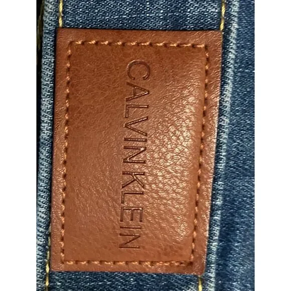 Calvin Klein Women’s Cropped Denim Jacket Blue Stretch Jean Size L - Picture 9 of 11